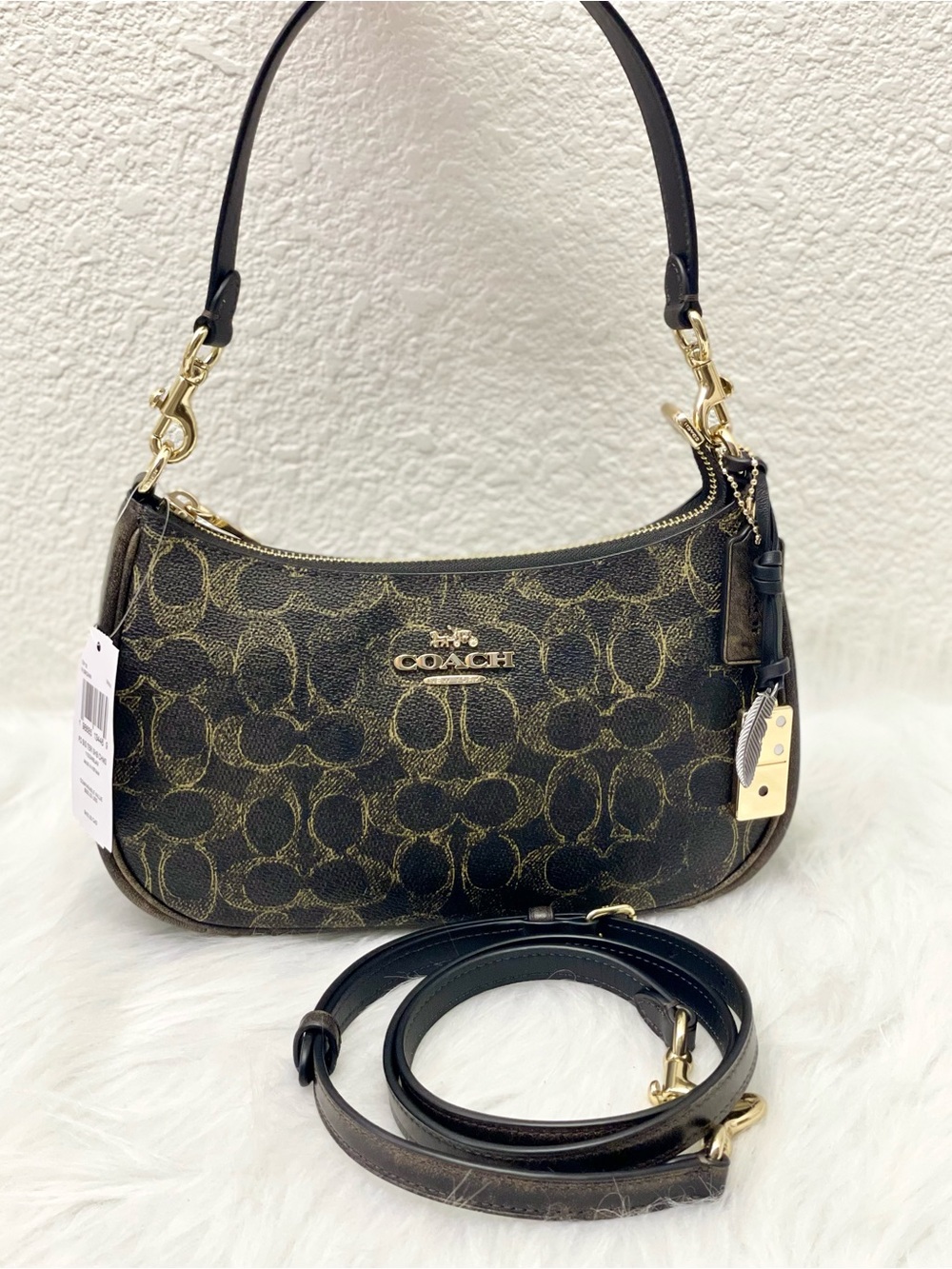 NWT Coach Teri Shoulder Bag Loved Signature Canvas With Charms CDY18 Gold/Brown